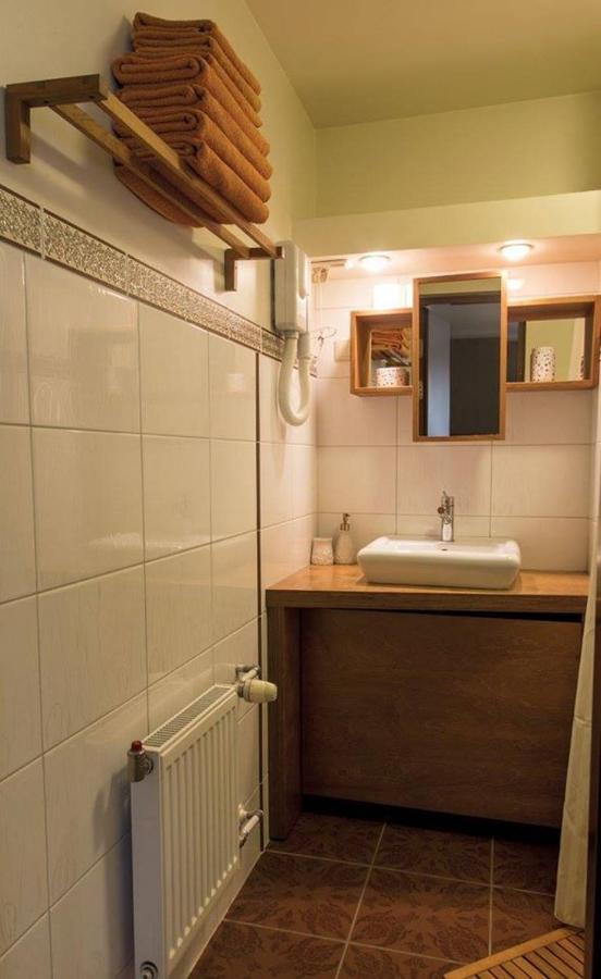 Vahe Guest House Poltsamaa Exterior photo